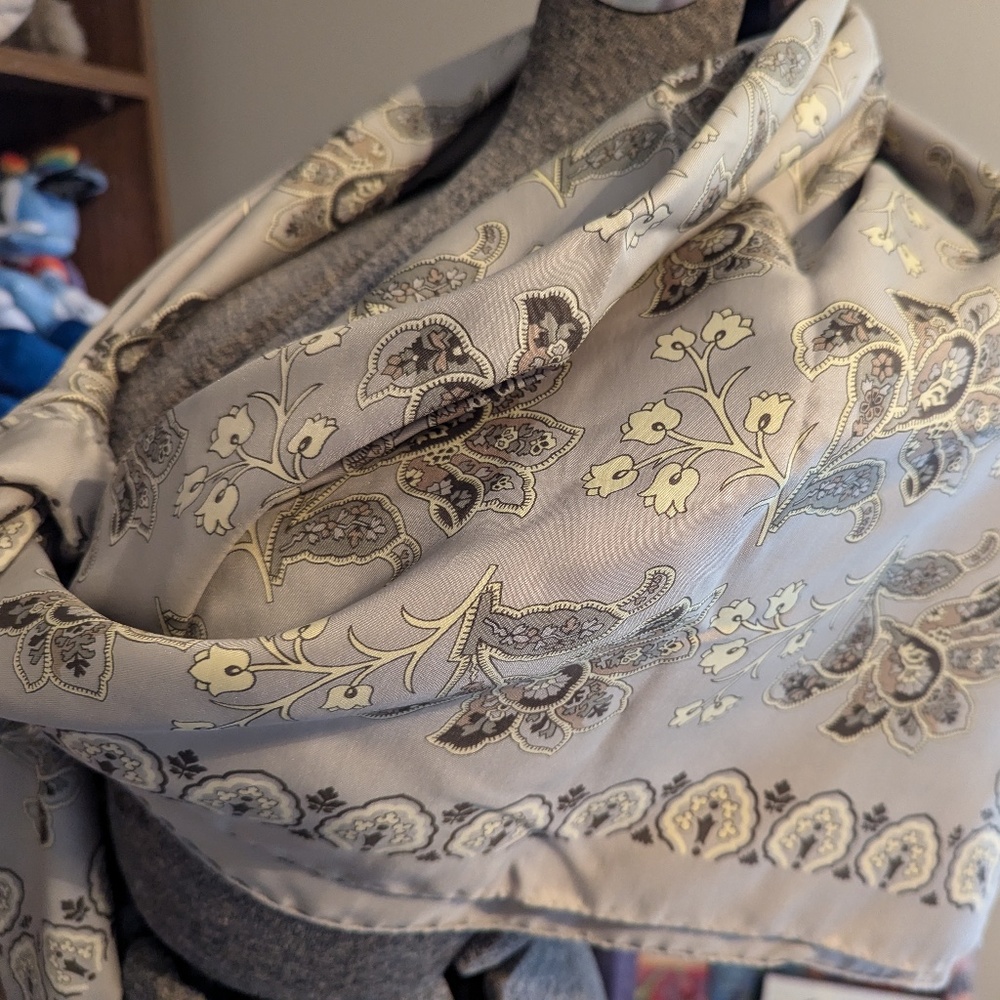 Ladies Fashion Brown Beige & Cream Boho Paisley Floral Silky 34-in Square Scarf